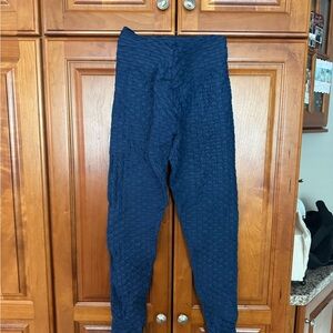 Booty by Brabants Navy Textured Leggings